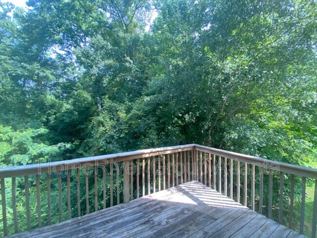 Building Photo - 3855 Shenfield Dr