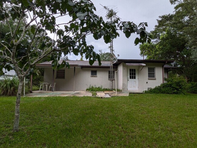 Building Photo - 4316 SW Deepwater Ct