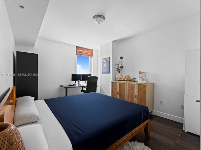 Building Photo - 244 Biscayne Blvd