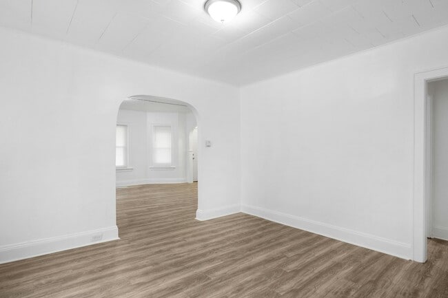 Building Photo - 13500 3rd Ave