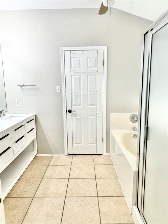 Building Photo - 1145 Kentra Dr