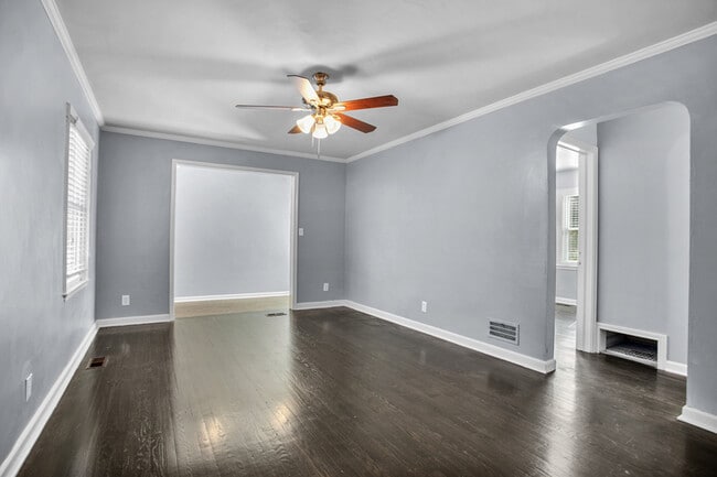 Building Photo - 6527 W 80th St