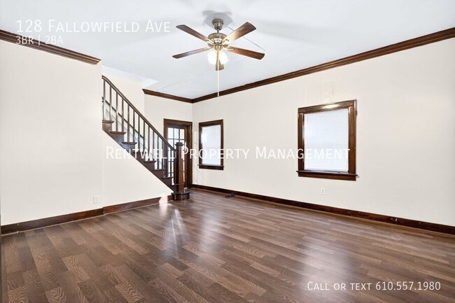 Building Photo - 128 Fallowfield Ave