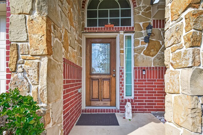 Building Photo - 20702 Sommerset Branch Ct