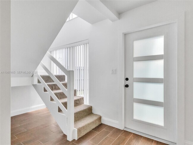 Building Photo - 6505 SW 113th Pl