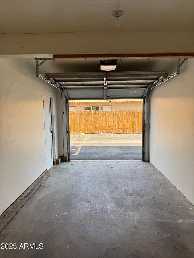 Building Photo - 5318 W Turney Ave