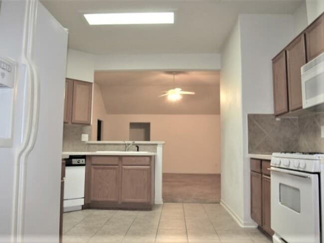 Building Photo - 18514 Inwood Elm Cir