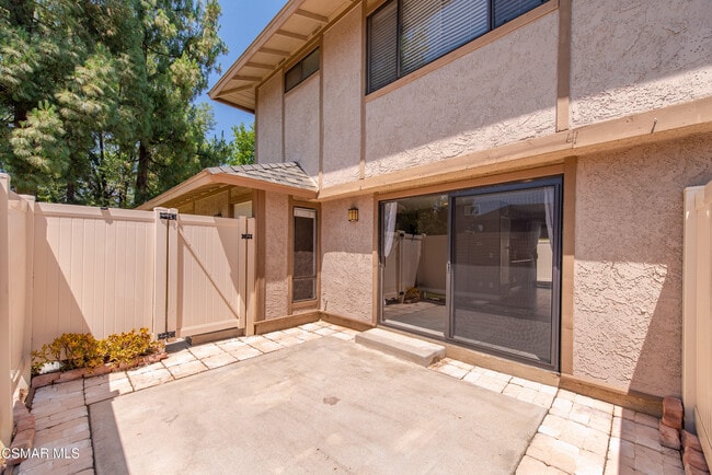 Building Photo - 28763 Conejo View Dr