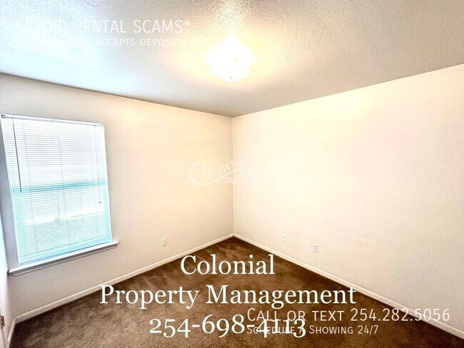 Building Photo - 1627 Yuma Trail