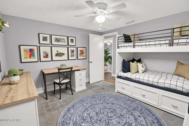 Building Photo - 6325 Pridgen St