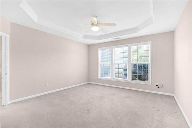 Building Photo - 315 Dexter Dr