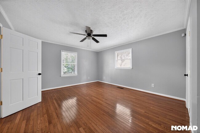 Building Photo - 2205 Willard St
