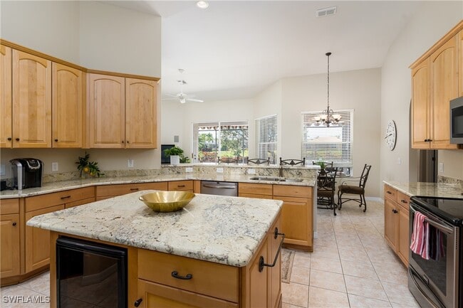 Building Photo - 23432 Olde Meadowbrook Cir