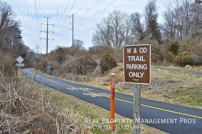 Building Photo - 11525 Hickory Cluster