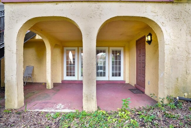 Building Photo - 3919 Bell Tower Dr