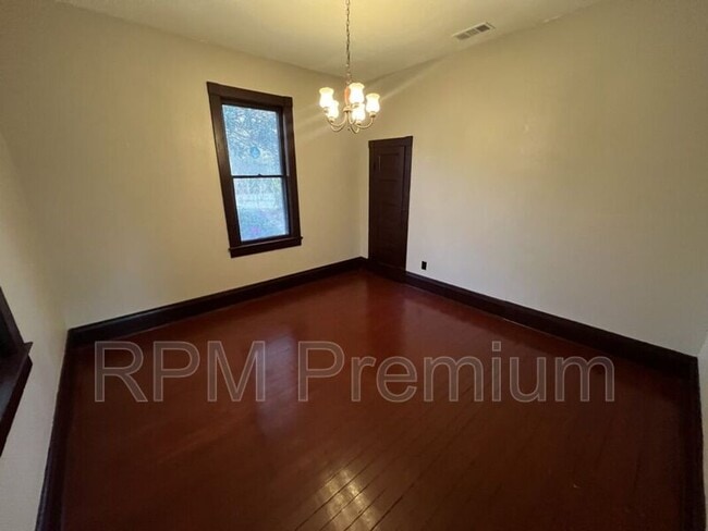 Building Photo - 8222 LA-955