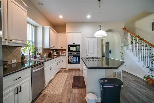 Building Photo - 7721 Glenwood Springs Ln