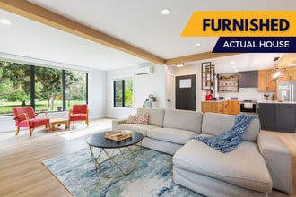 Building Photo - 9047 51st Ave NE