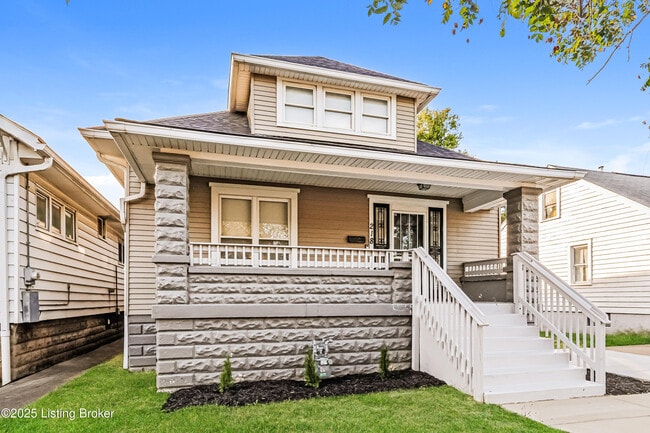 Building Photo - 218 S 41st St