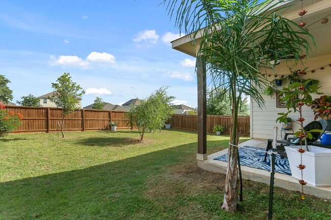 Building Photo - 158 Javelina Hl