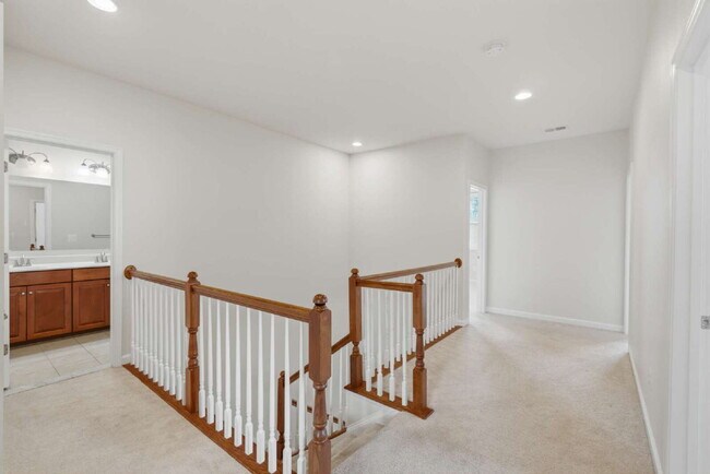 Building Photo - Sophisticated Colonial Offering Refined Finishes, Gourmet Kitchen & Spacious Floor Plan