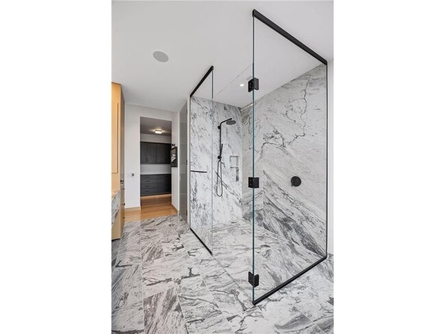 Building Photo - 255 Hennepin Ave