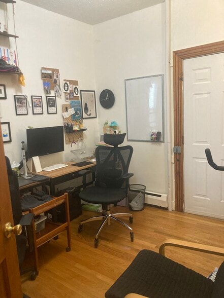 Building Photo - 3 Nira Ave