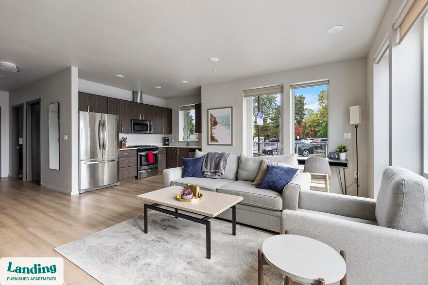 Building Photo - 11505 NE Yacht Harbor Dr