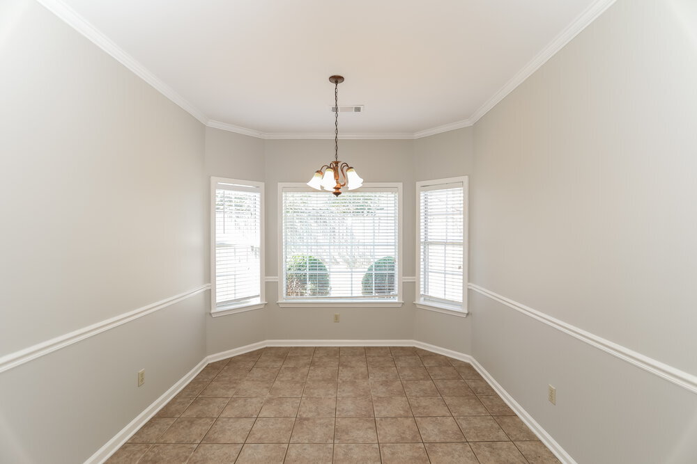 Building Photo - 5033 Thornebrook Cove