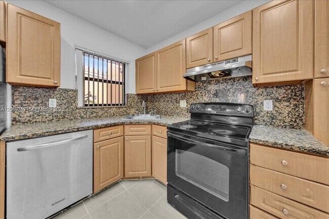 Building Photo - 3814 Coral Tree Cir