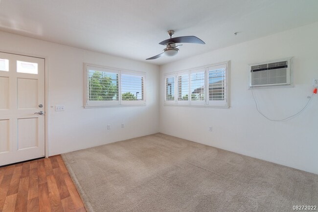 Building Photo - 1BR 1 BA with 2 ASSIGNED PARKING STALLS & ...