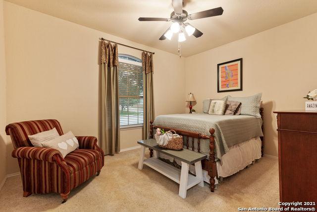 Building Photo - 8415 Spicewood Bend