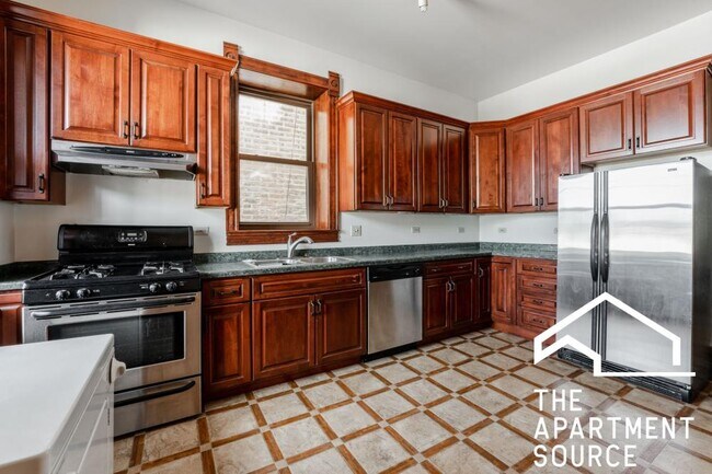 Building Photo - 2 bedroom in Chicago IL 60647