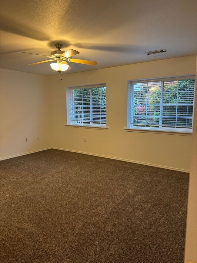 Building Photo - MHDuke2