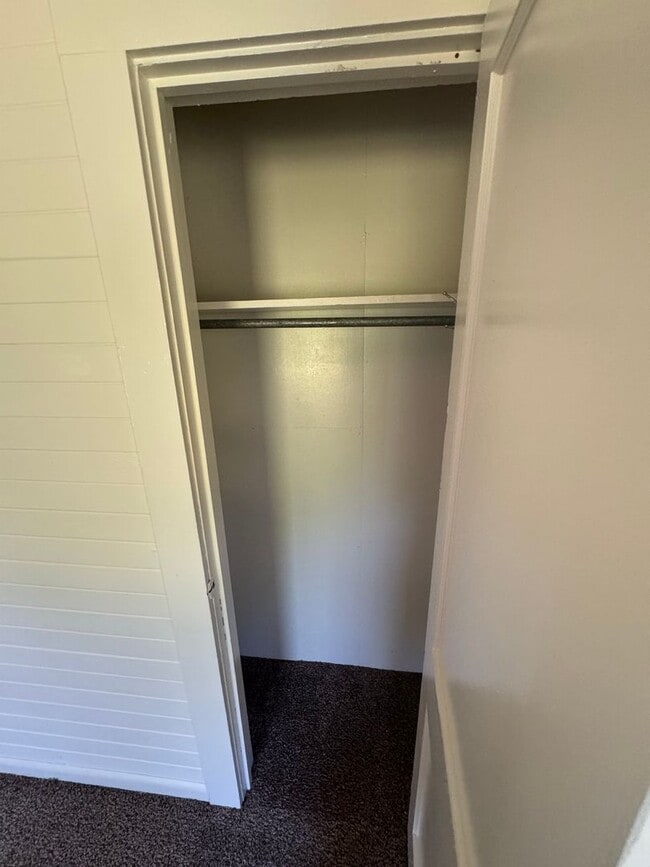 Building Photo - 2/1 in Cleveland County, NC - close to hwy 74