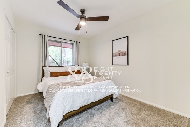 Building Photo - Talk About Unique! Must See 4 Bed/2 Bath S...