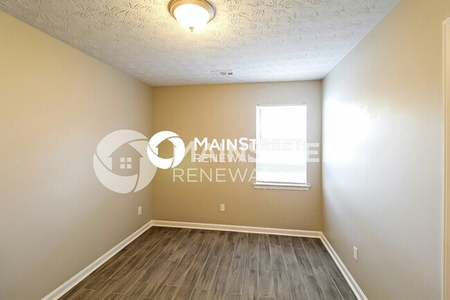 Building Photo - 25 Pleasant Hills Dr