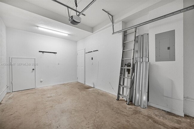Building Photo - 8885 SW 221st Terrace
