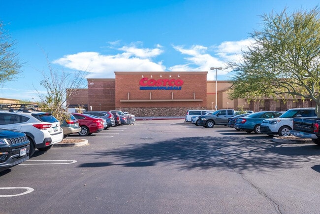 Building Photo - 1628 E Canyon Creek Dr