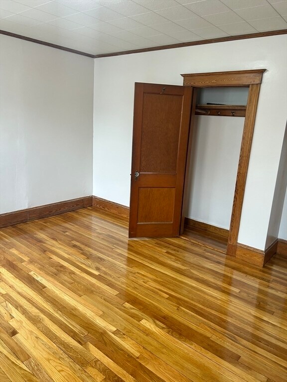 Building Photo - 48 Clifford St