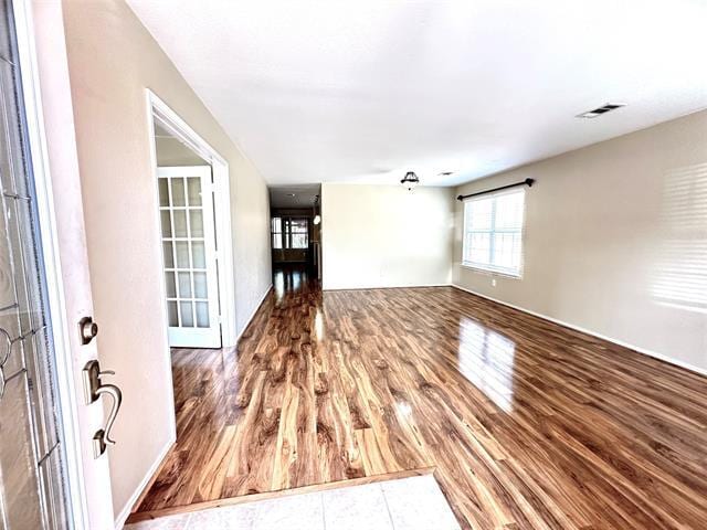 Building Photo - 809 Essex Dr
