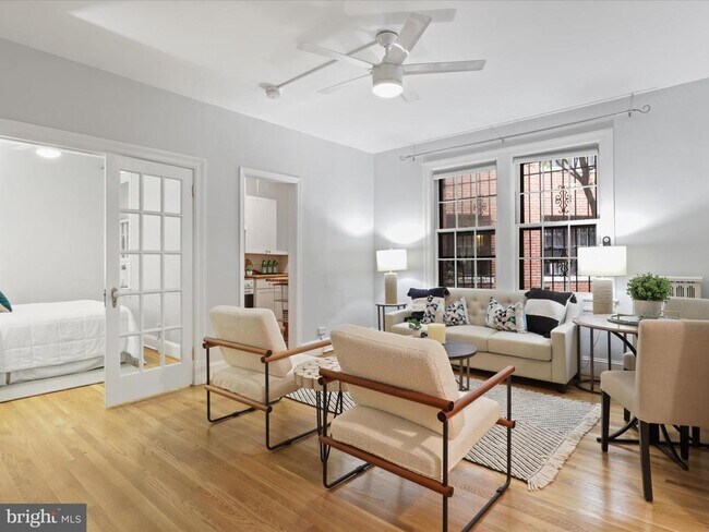 Building Photo - 2707 Adams Mill Rd NW