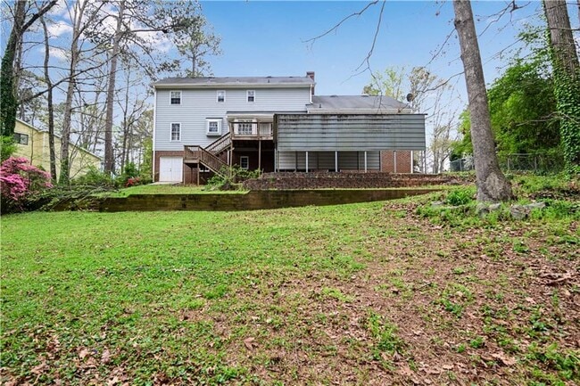 Building Photo - 4711 Nutmeg Way SW