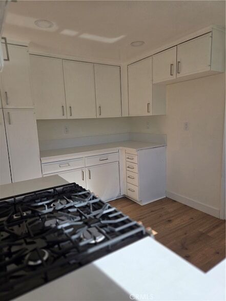 Building Photo - 6787 Emerson Dr