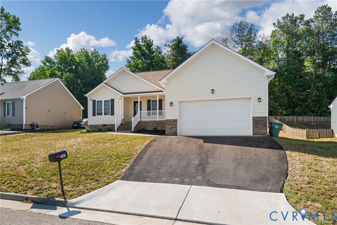 Building Photo - 3867 Perthshire Ln