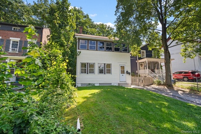 Building Photo - 93 Delafield St