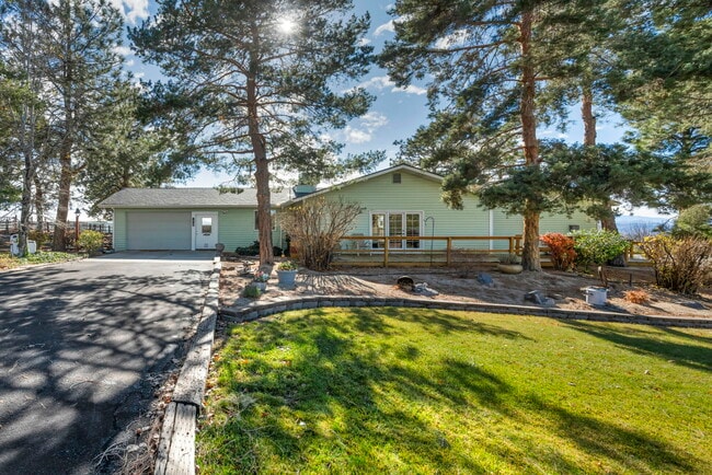 Building Photo - 30 El Caballo Trail