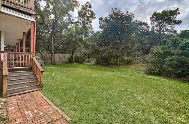 Building Photo - 6526 Lost Horizon Dr