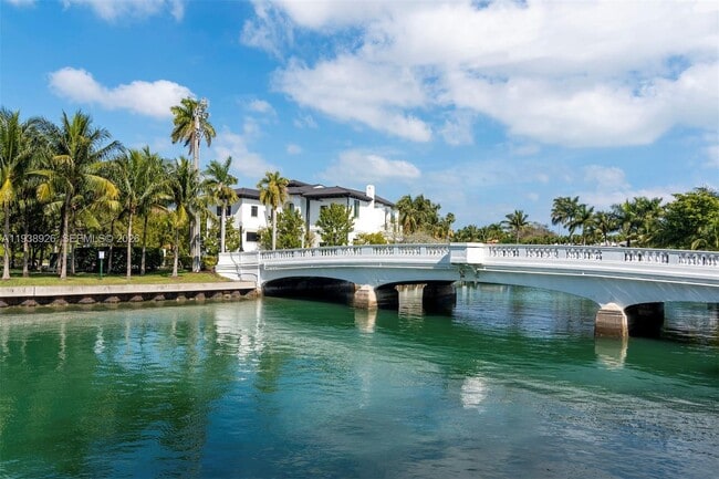 Building Photo - 1201 20th St