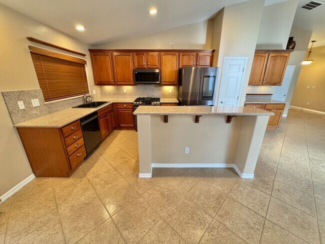 Building Photo - SINGLE STORY 4 BEDROOM HOME IN CUL DE SAC LOCATED IN NORTH LAS VEGAS